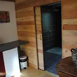 Alpesi faház Insolite Bois Cailloux Avec *